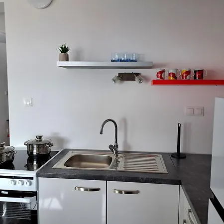 Vlado Apartment *