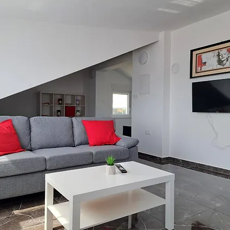 Vlado Apartment Selce